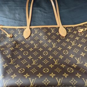 Louis Vuitton Neverfull